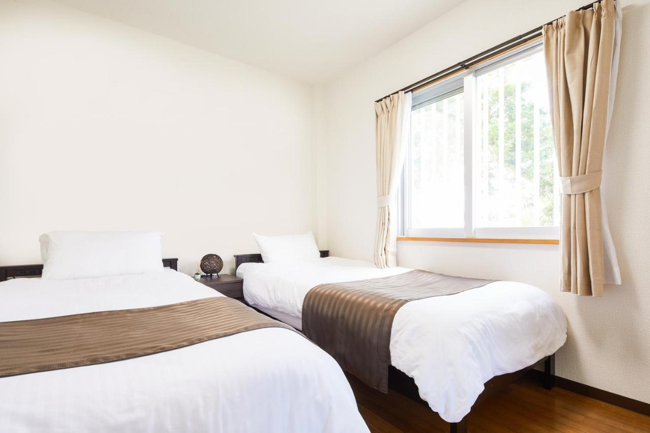 Forest Hills Of Yanbaru Motobu Ngoại thất bức ảnh
